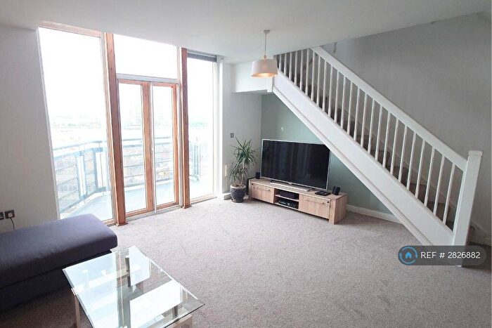 1 Bedroom Penthouse To Rent In Western Beach Apartments, London, E16