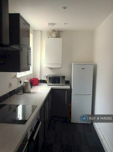 4 Bedroom Terraced House To Rent In Imperial Road, Beeston, Nottingham, NG9