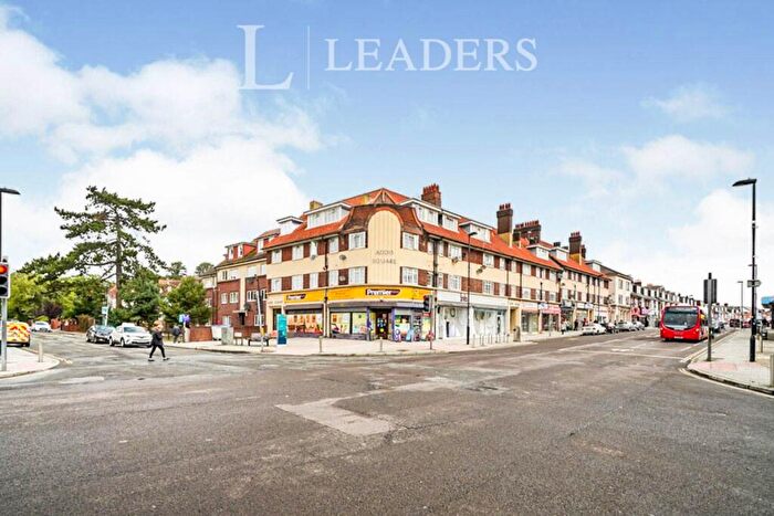 1 Bedroom Flat To Rent In Addis Square, Portswood Road, Southampton, SO17
