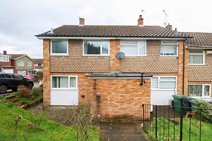 3 Bedroom End Terrace House For Sale In Underwood Close, Maidstone, ME15