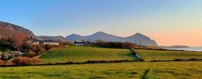 5 Bedroom Detached House For Sale In Clynnogfawr, Caernarfon, Clynnogfawr, Caernarfon, LL54