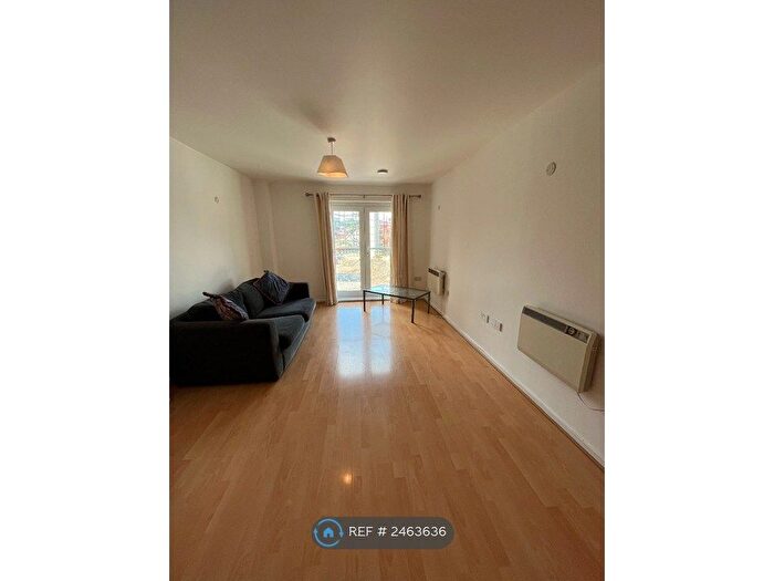 2 Bedroom Flat To Rent In Coode, Sheffield, S3