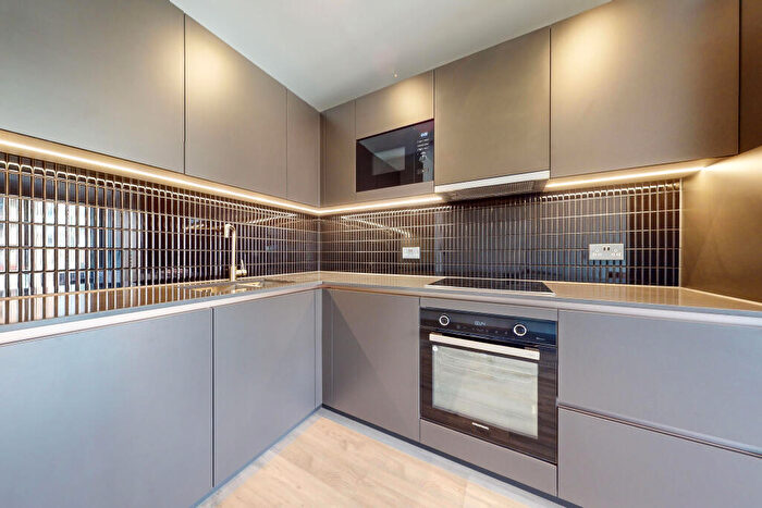 1 Bedroom Apartment To Rent In Parkside, SE17