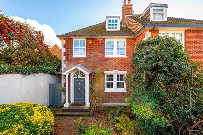 4 Bedroom Semi Detached House To Rent In Church Road, Wimbledon Village, SW19
