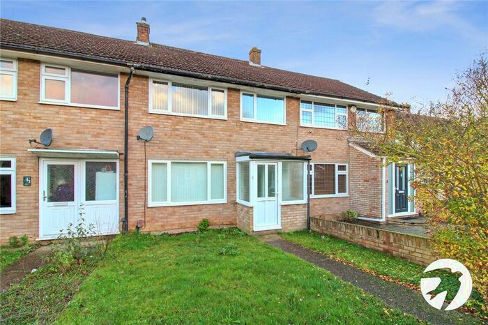 4 Bedroom Terraced House To Rent In Whinfell Way, Gravesend, Kent, DA12