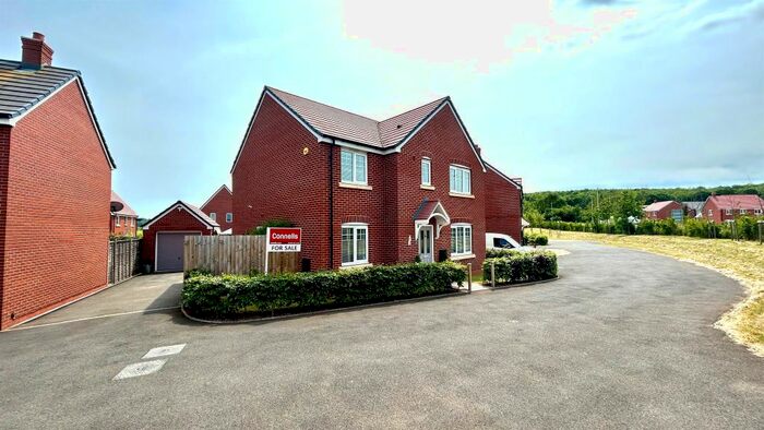 5 Bedroom Detached House For Sale In Anderton Avenue, Wellesbourne, Warwick, CV35