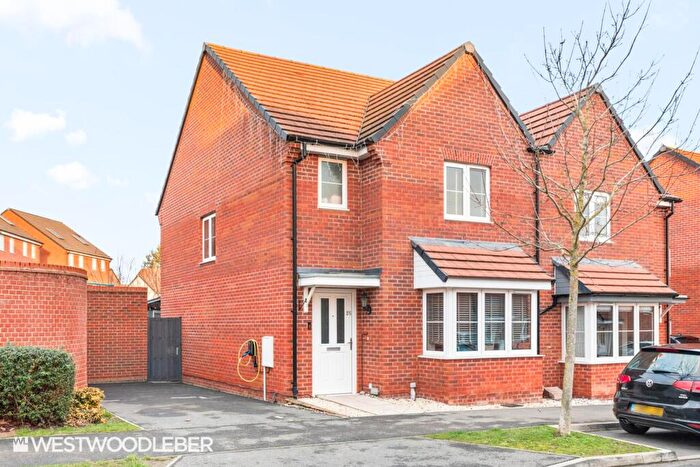 3 Bedroom Semi Detached House For Sale In Stearn Way, Buntingford, SG9