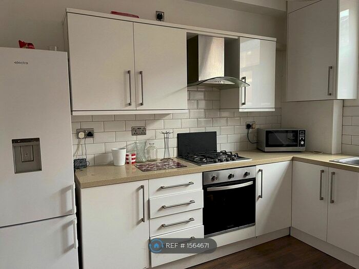 2 Bedroom Terraced House To Rent In Sandringham Street, Manchester, M18