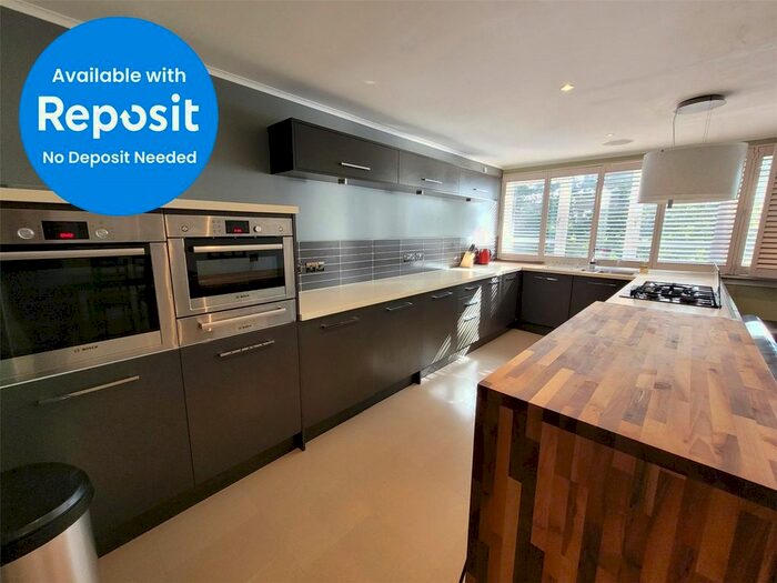 3 Bedroom Flat To Rent In Fonthill Terrace, Ferryhill, Aberdeen, Aberdeen AB11