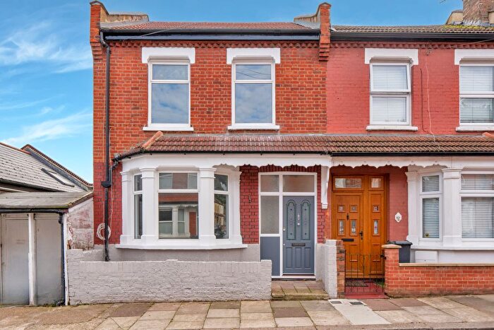 3 Bedroom Terraced House To Rent In Aylett Road, Isleworth, TW7