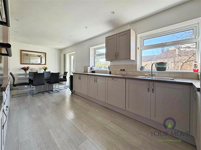 4 Bedroom Detached House For Sale In Cavendish Way, Bearsted, Maidstone, Kent, ME15