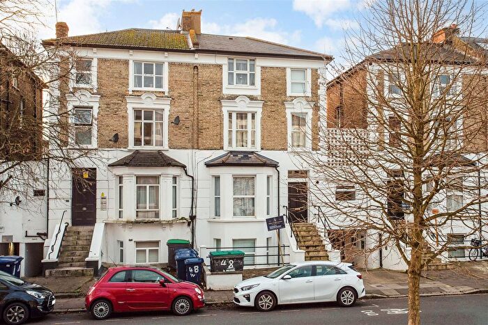1 Bedroom Property To Rent In Windsor Road, London, W5