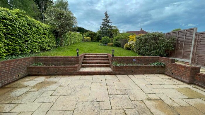 4 Bedroom Detached House To Rent In Tolmers Avenue, Cuffley, Potters Bar, EN6