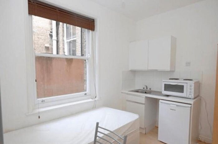 Studio To Rent In Lyncroft Gardens, London, Nw^, NW6