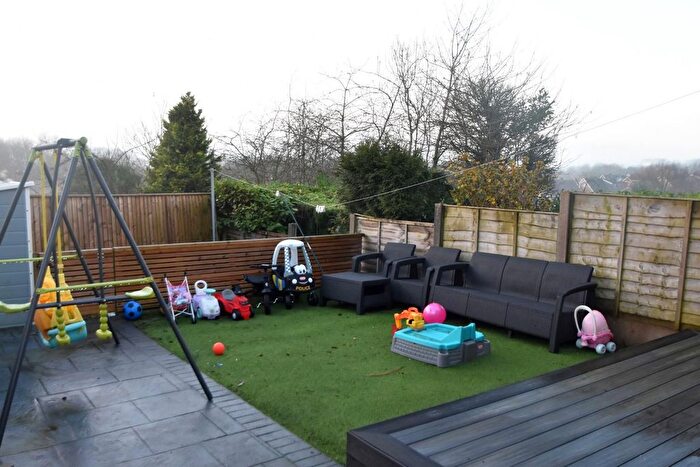 2 Bedroom Semi-Detached House For Sale In Cornfield Close, Bury, BL9