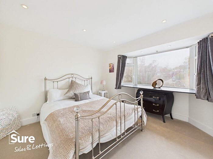 5 Bedroom Semi-detached House To Rent In Kingsland Road, Hemel Hempstead, Hertfordshire, HP1