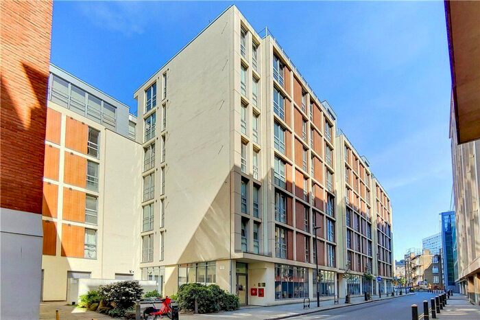 1 Bedroom Flat To Rent In Lamb's Passage, London, EC1Y