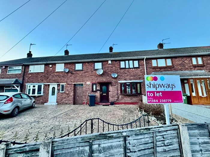 3 Bedroom Property To Rent In Masefield Close, Bilston, WV14