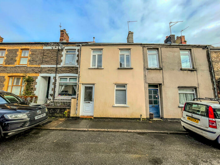 3 Bedroom Terraced House To Rent In Queen Street, Tongwynlais, Cardiff, CF15
