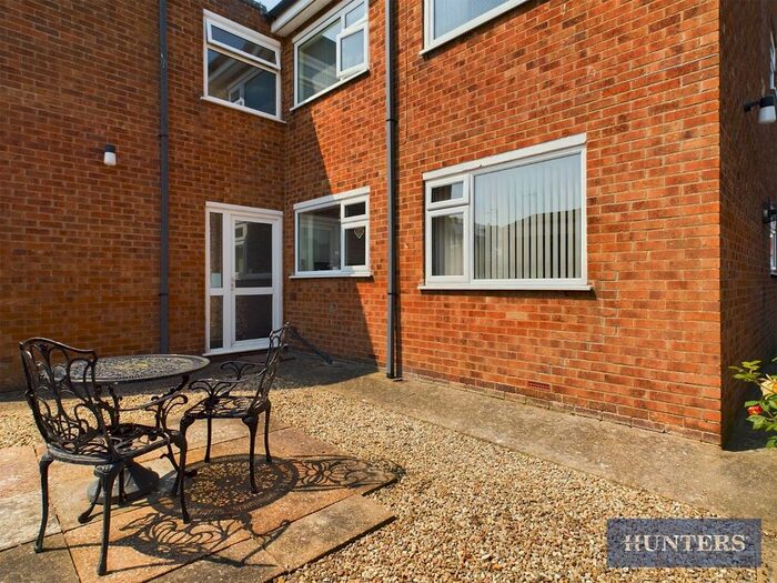 2 Bedroom Flat To Rent In Ganton Court, Brooklands, Filey, YO14