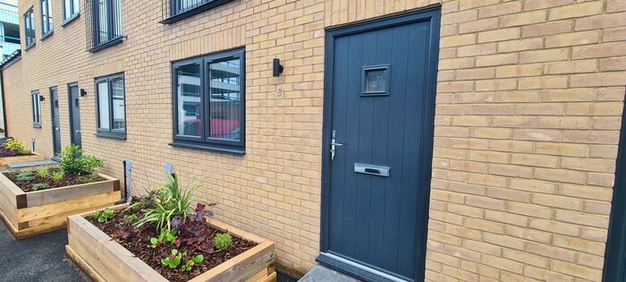 2 Bedroom Terraced House To Rent In Eastgate Street, SO14