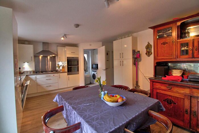 4 Bedroom Detached House For Sale In Opulus Way, Monmouth, NP25