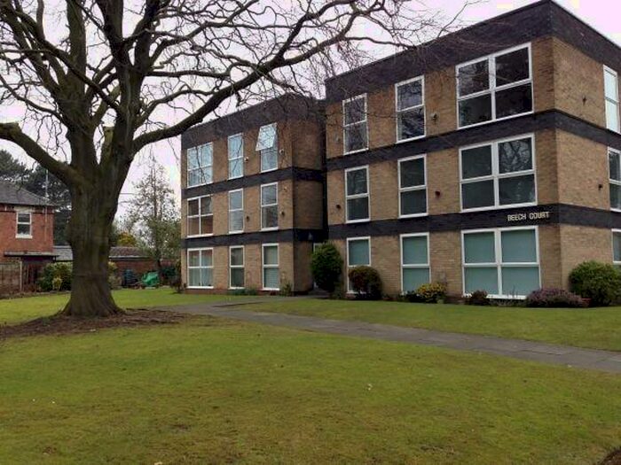 2 Bedroom Flat To Rent In Middleton Hall Road, Birmingham, B30