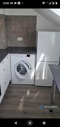 Studio To Rent In Cricklewood Broadway, London, NW2