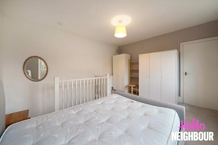 2 Bedroom Apartment To Rent In Selhurst Road, London, SE25