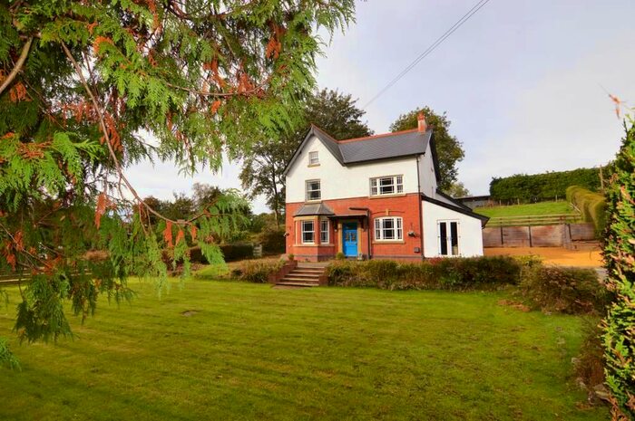 6 Bedroom Detached House For Sale In Llanyre, Llandrindod Wells, LD1