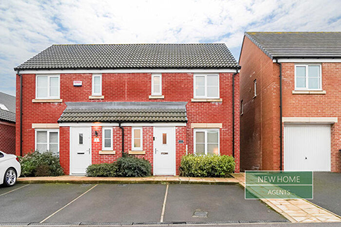 3 Bedroom Semi Detached House For Sale In Austacre Way Lincoln, LN2