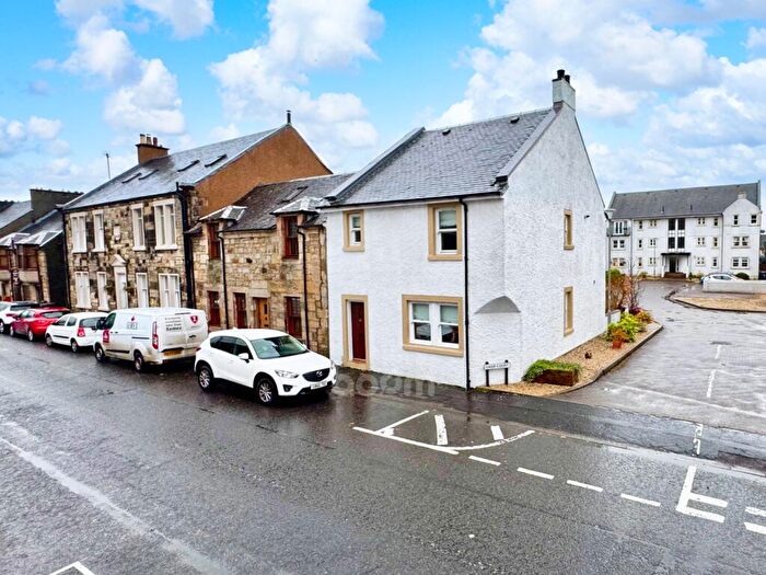 3 Bedroom End Of Terrace House For Sale In Main Street, Lochwinnoch, PA12