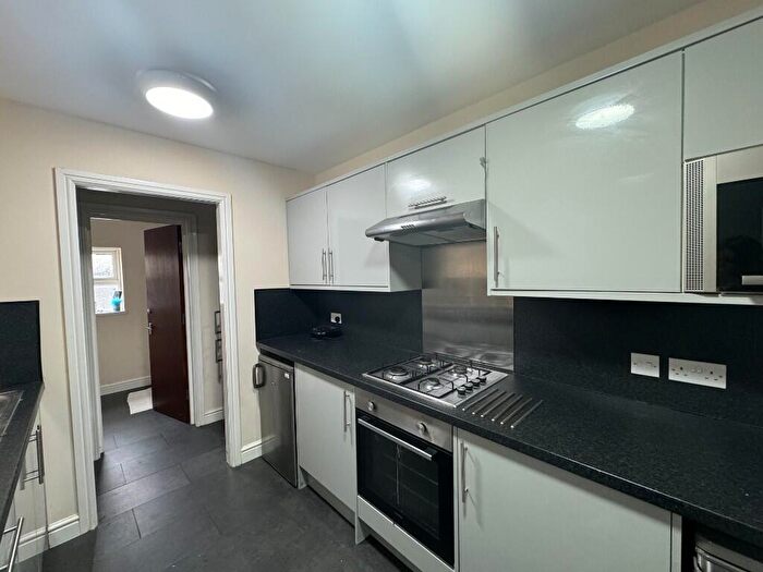 5 Bedroom Terraced House To Rent In Hall Lane, Liverpool, Merseyside, L7