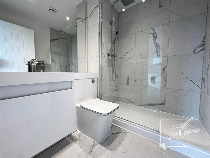 1 Bedroom Flat To Rent In Trinity Point, New Road, Gravesend, DA11