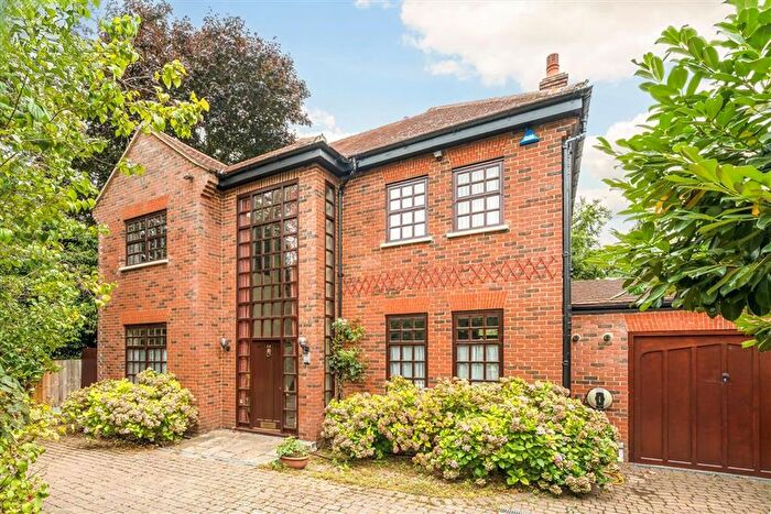 5 Bedroom Property To Rent In Foxes Dale, Blackheath, SE3