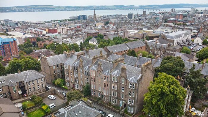 2 Bedroom Flat For Sale In Nelson Street, Dundee, DD1