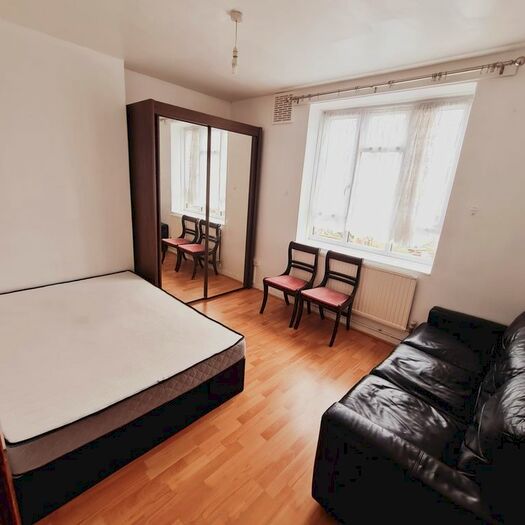 4 Bedroom Flat To Rent In Whiston Road, London, E2