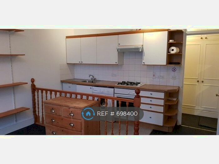 Studio To Rent In St. Augustines Road, London, NW1