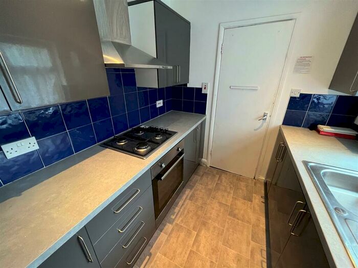 6 Bedroom Terraced House To Rent In Upper Lewes Road, Brighton, BN2