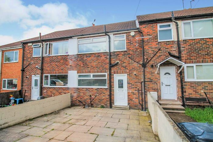 3 Bedroom Terraced House To Rent In Staithe Gardens, Leeds, LS10