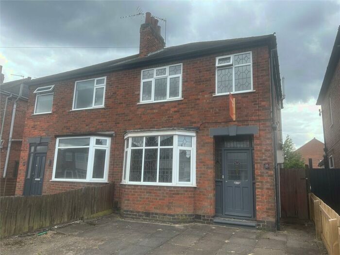 3 Bedroom Semi-Detached House To Rent In Woodlands Drive, Loughborough, Leicestershire, LE11