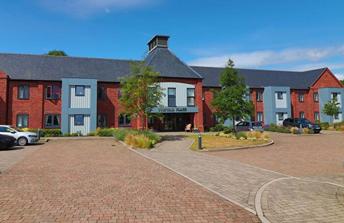 1 Bedroom Flat To Rent In Tyefield Place, Hadleigh, IP7