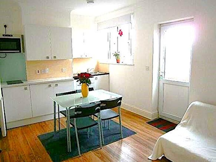 1 Bedroom Flat To Rent In Headstone Road, Harrow, HA1