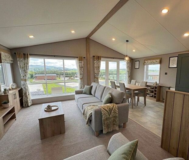 2 Bedroom Lodge For Sale In Simonscales Lane, Cockermouth, CA13