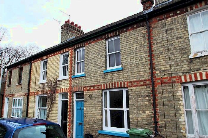 3 Bedroom Terraced House To Rent In Abbey Walk, Cambridge, CB1