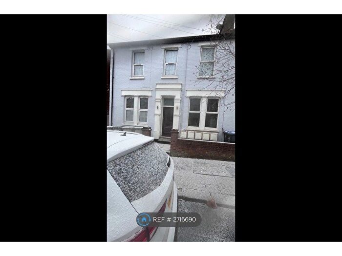 1 Bedroom Flat To Rent In Fortunegate Road, London, NW10
