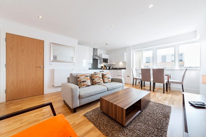 2 Bedroom Flat To Rent In Canary View, Dowells Street, London, SE10