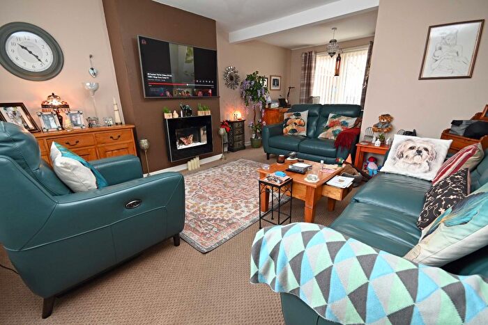 3 Bedroom Terraced House For Sale In Newton Park, Innellan, Dunoon, Argyll And Bute, PA23