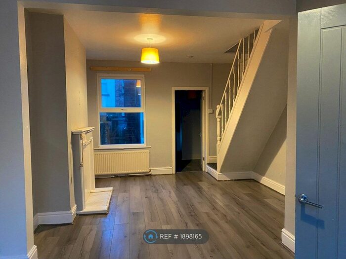 3 Bedroom Terraced House To Rent In Dewsbury Road, Liverpool, L4