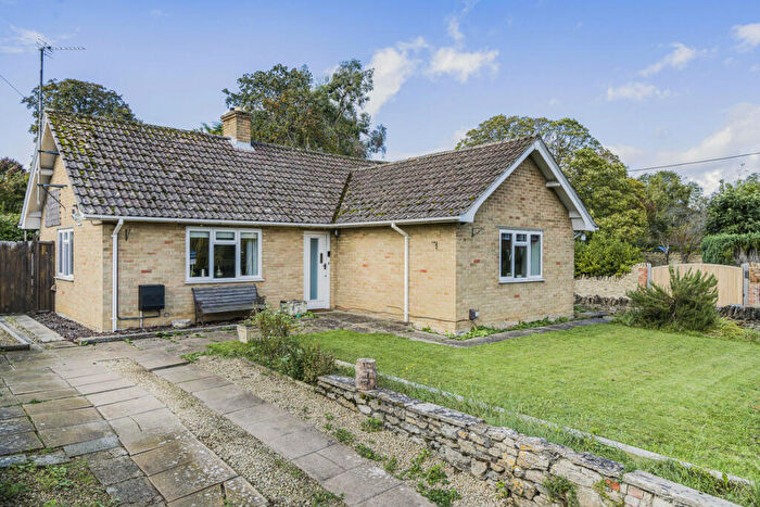 2 Bedroom Detached Bungalow For Sale In Church Lane, Drayton, OX14